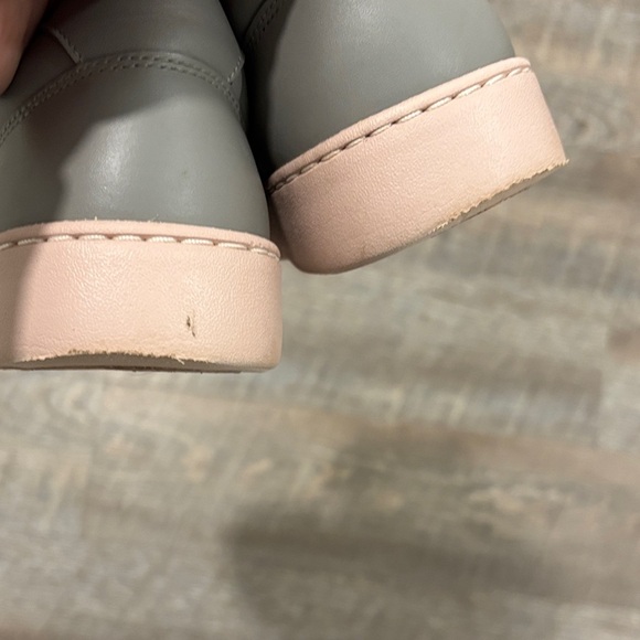 Vionic Mable Gray/Pink Women’s Sneakers Size 8.5M - Picture 8 of 12
